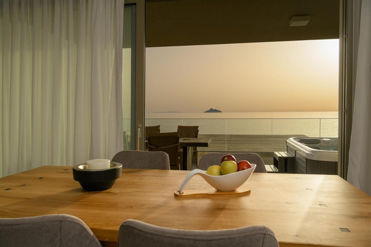 Diamond Dream Iii Apartment